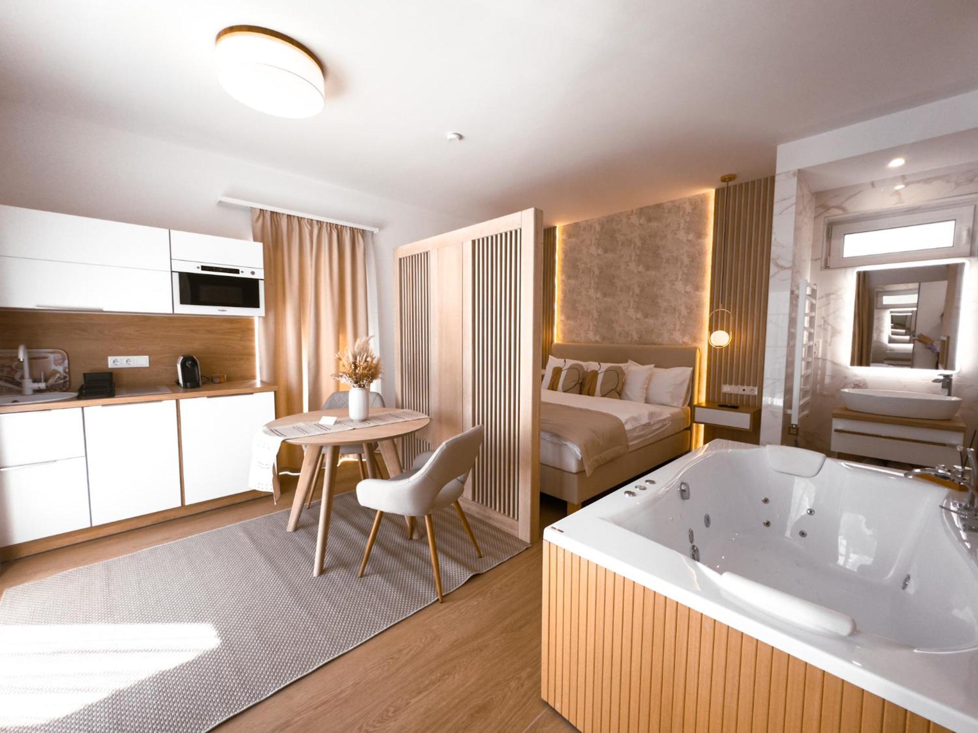 Twin Premium Apartman Tihany Exterior photo